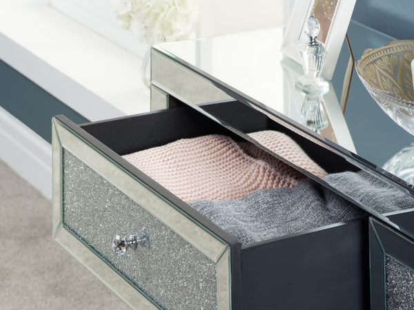 Vienna 6 Drawer Chest